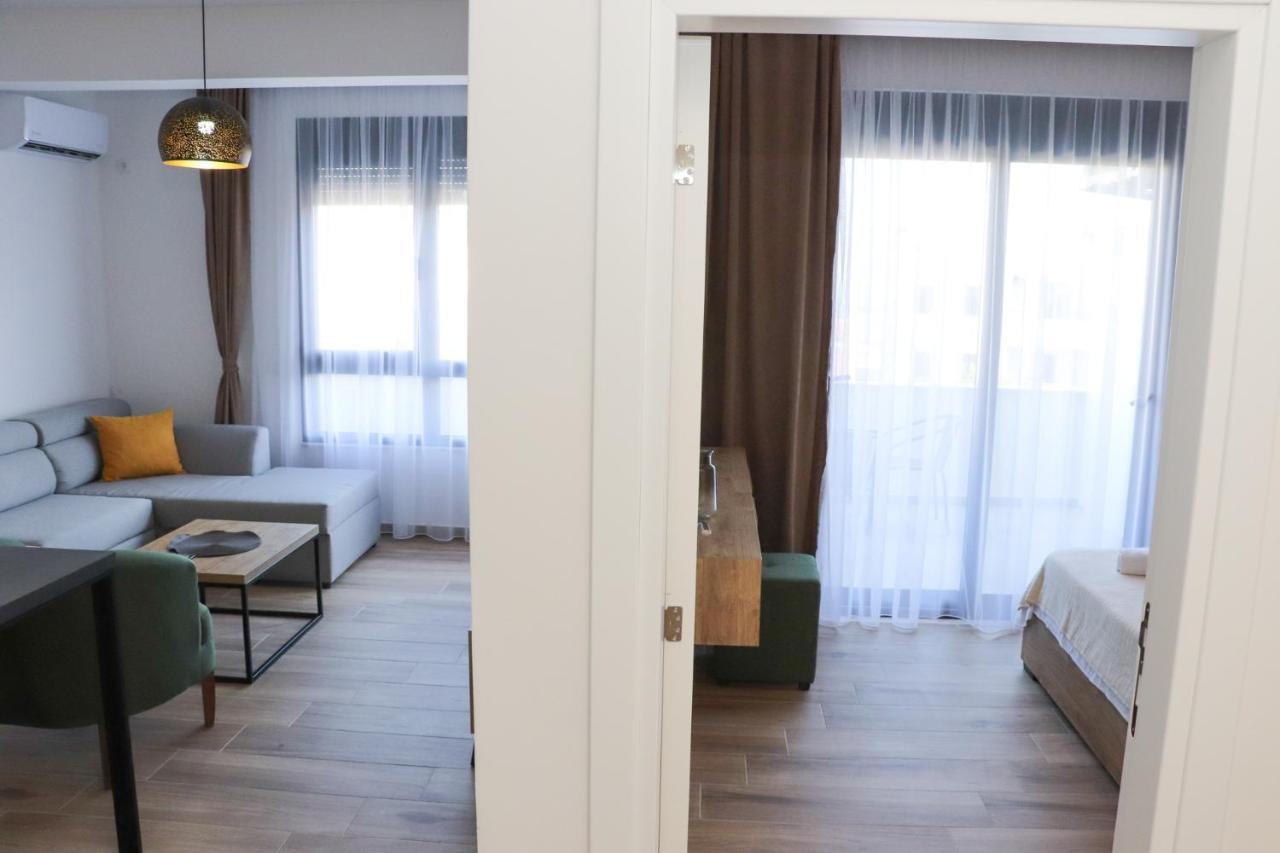 Eagles Apartments & Suites Ulcinj Exterior photo